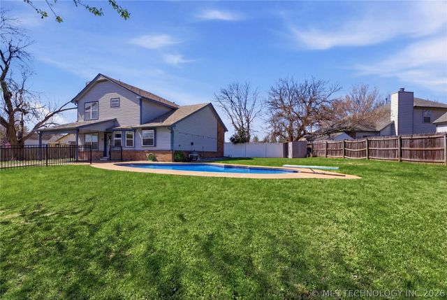 4209 S Chestnut Court, Broken Arrow, OK 74011