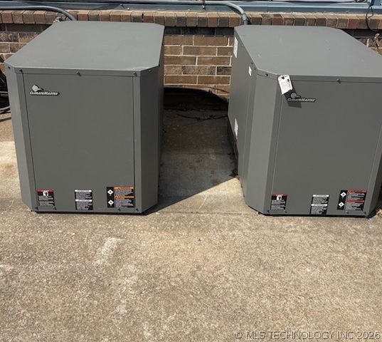 4209 S Chestnut Court, Broken Arrow, OK 74011