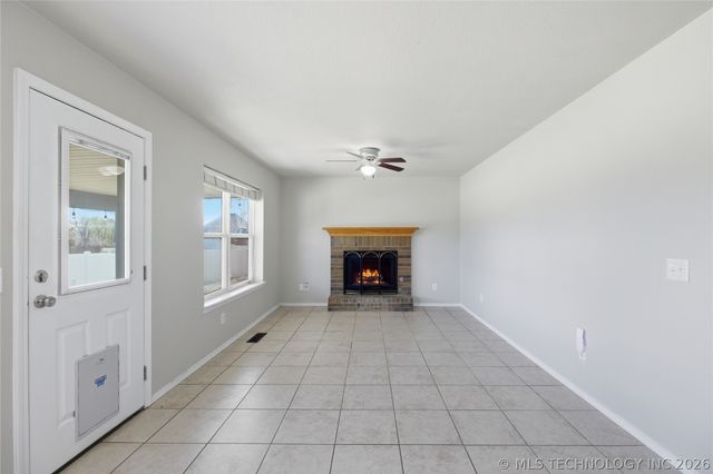 4209 S Chestnut Court, Broken Arrow, OK 74011