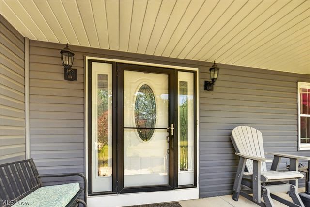 27328 Schady Road, Olmsted Twp, OH 44138