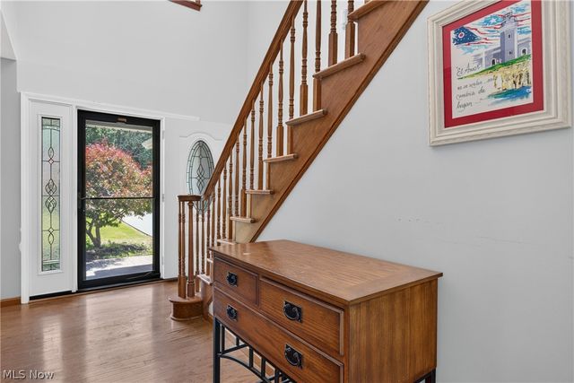 27328 Schady Road, Olmsted Twp, OH 44138