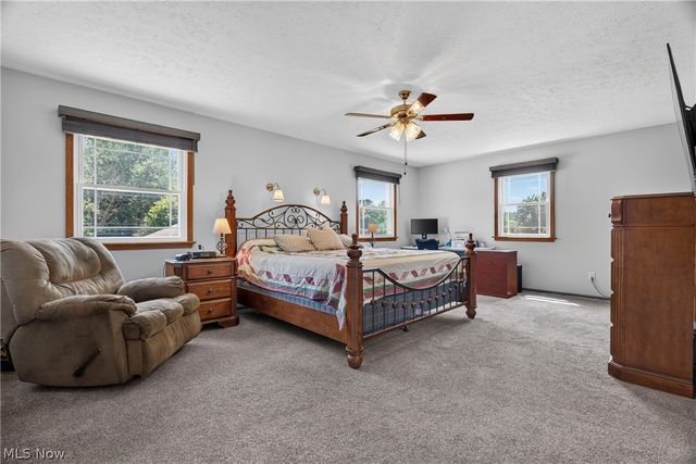 27328 Schady Road, Olmsted Twp, OH 44138