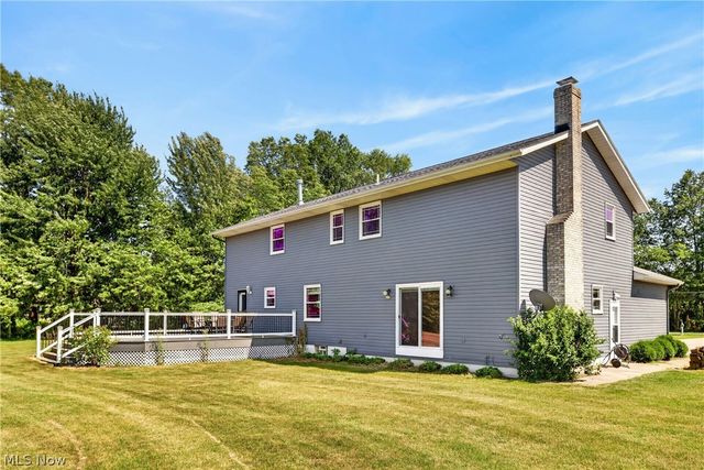 27328 Schady Road, Olmsted Twp, OH 44138
