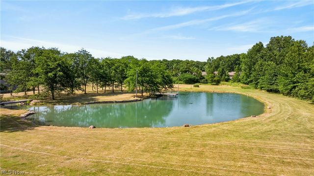 27328 Schady Road, Olmsted Twp, OH 44138