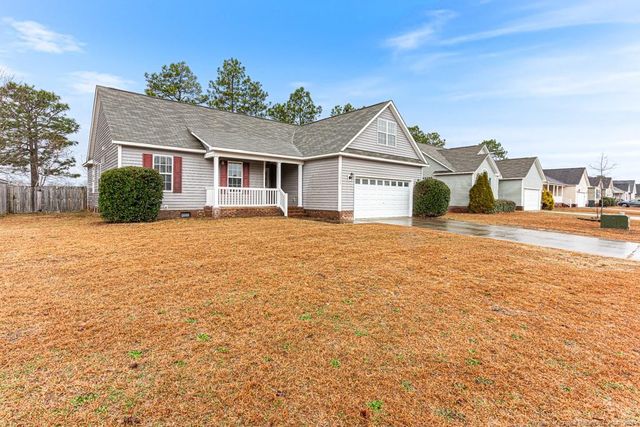 5608 Thackeray Drive, Fayetteville, NC 28306
