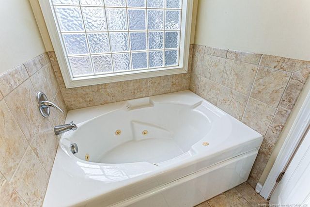 5608 Thackeray Drive, Fayetteville, NC 28306