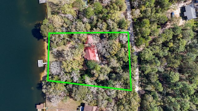 2272 Spring Lake Road, Defuniak Springs, FL 32433