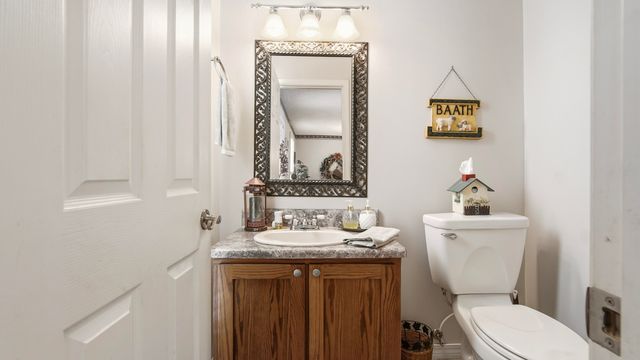 2272 Spring Lake Road, Defuniak Springs, FL 32433