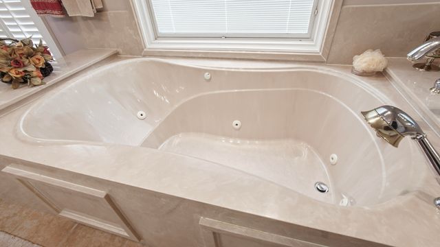 2272 Spring Lake Road, Defuniak Springs, FL 32433