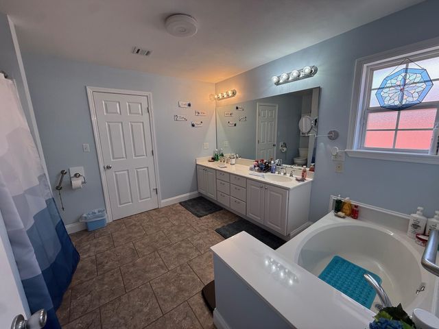 305 Rj Drive, Chauvin, LA 70344