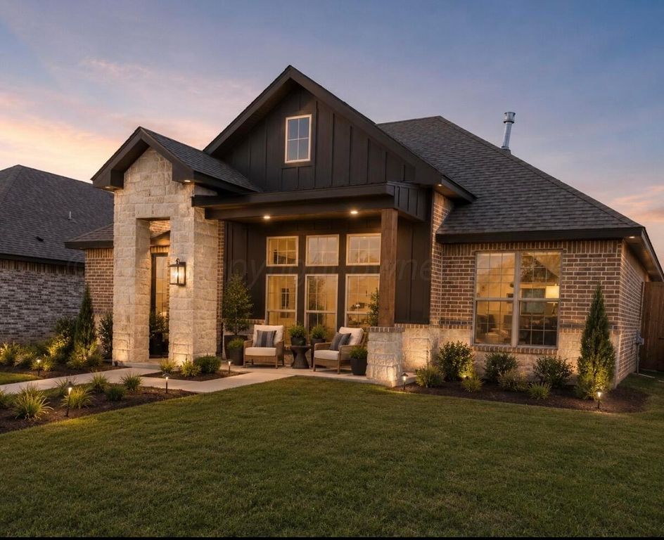 9701 Strivers Drive, Amarillo, TX 79119