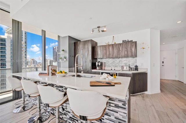 480 NE 31st St 1501, Miami, FL 33137