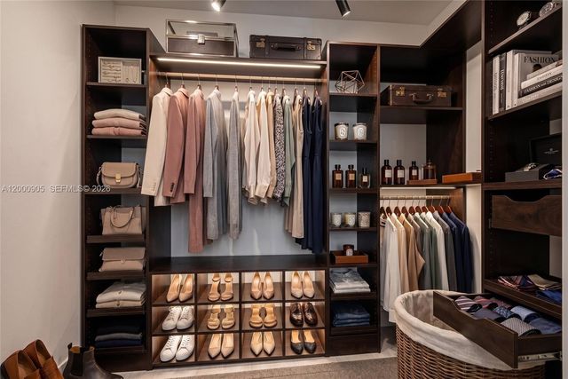 480 NE 31st St 1501, Miami, FL 33137