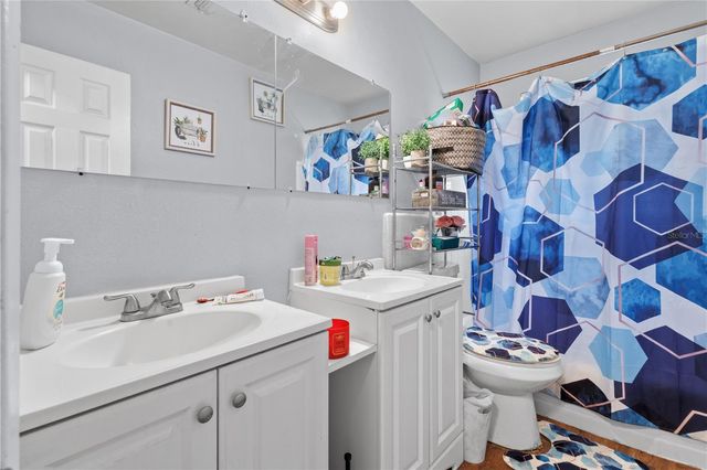 3918 SE 15TH STREET, Gainesville, FL 32641