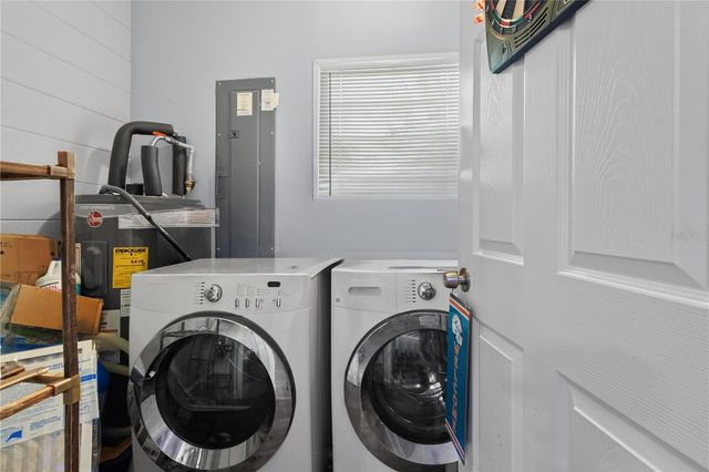 3918 SE 15TH STREET, Gainesville, FL 32641