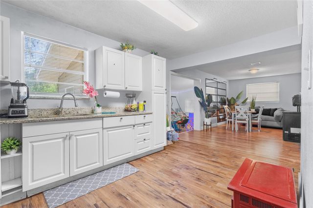 3918 SE 15TH STREET, Gainesville, FL 32641