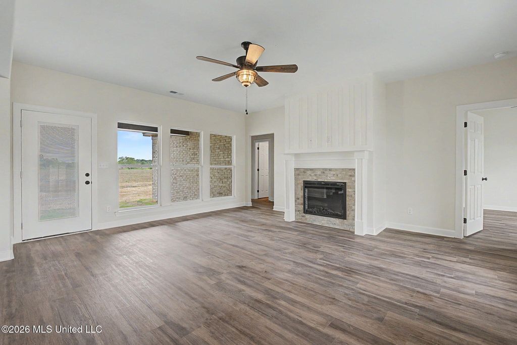 1220 Barr Road, Coldwater, MS 38618 — photo 4