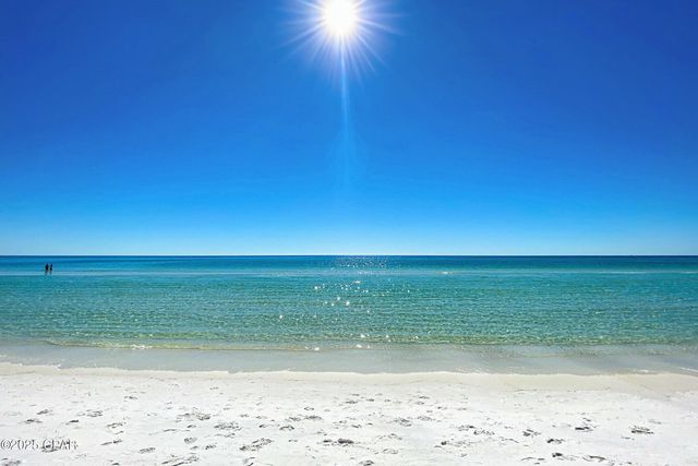 8743 Thomas Drive 1028, Panama City Beach, FL 32408