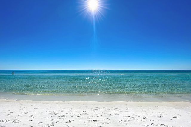 8743 Thomas Drive 1028, Panama City Beach, FL 32408
