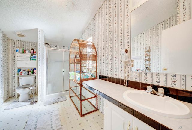 315 Magnolia Drive Drive, Panama City Beach, FL 32413