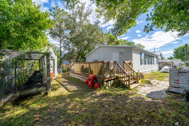 315 Magnolia Drive Drive, Panama City Beach, FL 32413