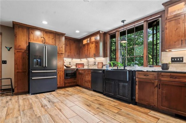 39410 W 151st Street, Olathe, KS 66025