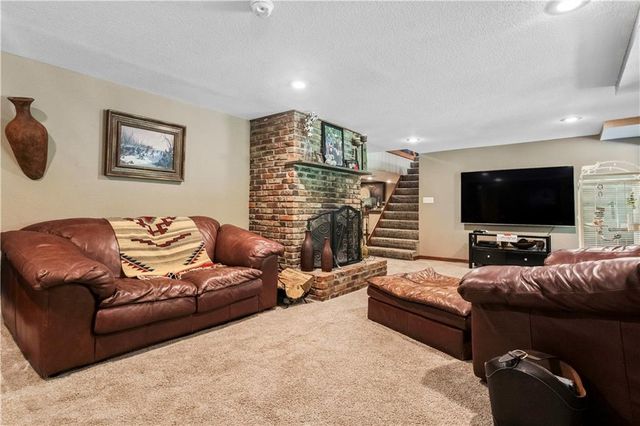 39410 W 151st Street, Olathe, KS 66025