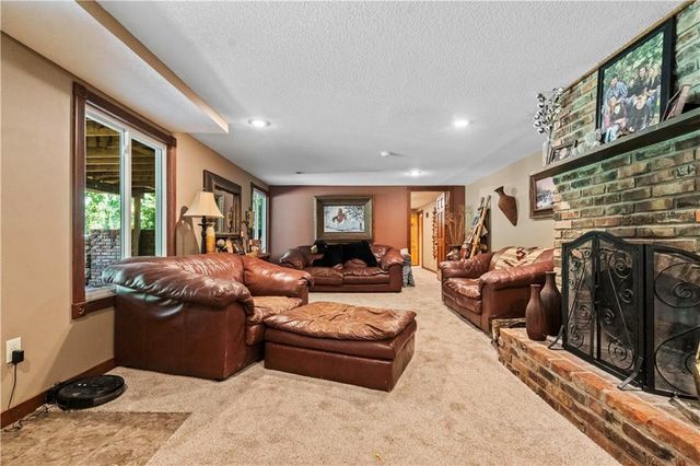 39410 W 151st Street, Olathe, KS 66025