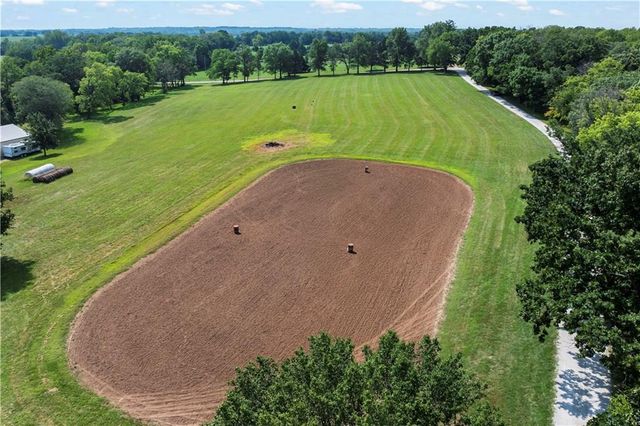 39410 W 151st Street, Olathe, KS 66025