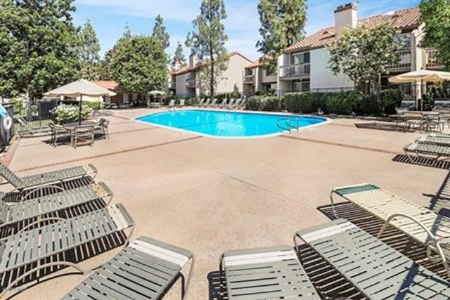 5534 Las Virgenes 120, Calabasas, CA 91302