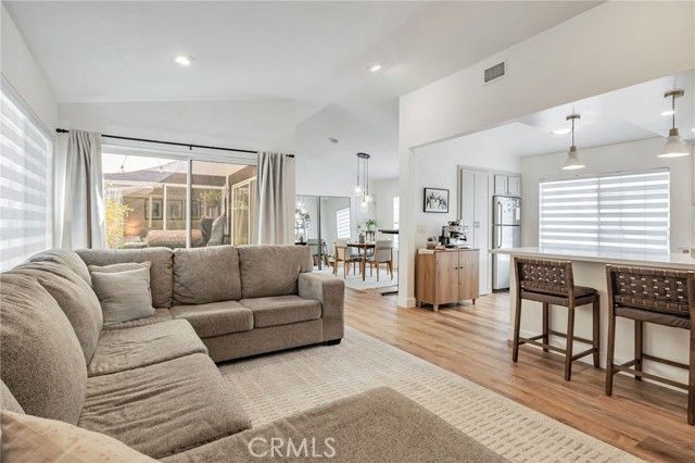 5534 Las Virgenes 120, Calabasas, CA 91302