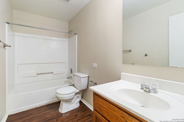 208 Jordan, Boerne, TX 78006