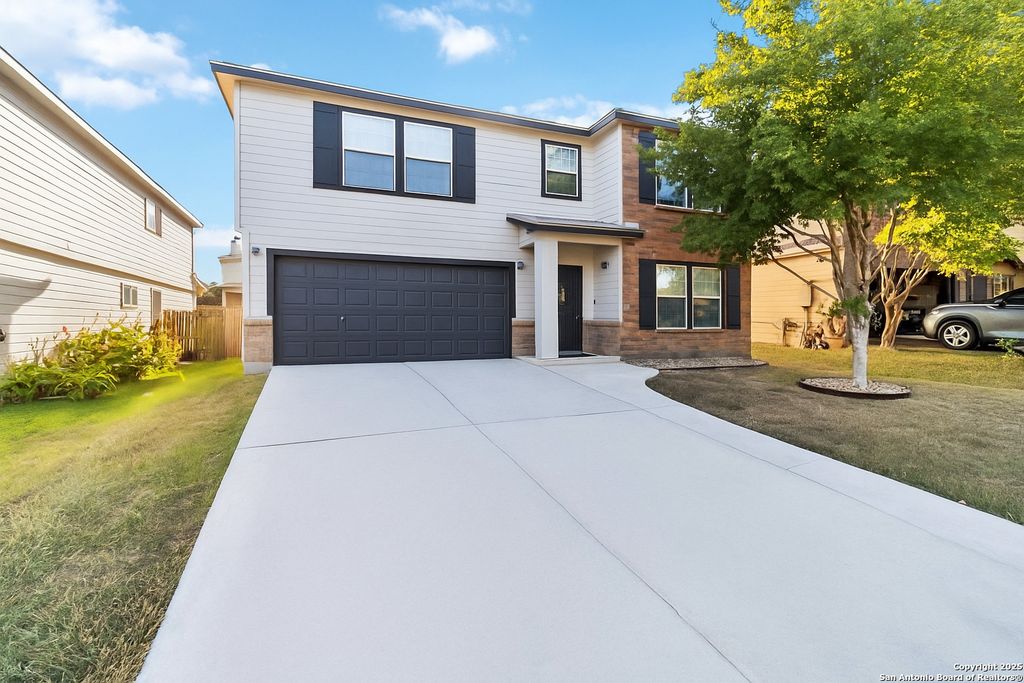 208 Jordan, Boerne, TX 78006
