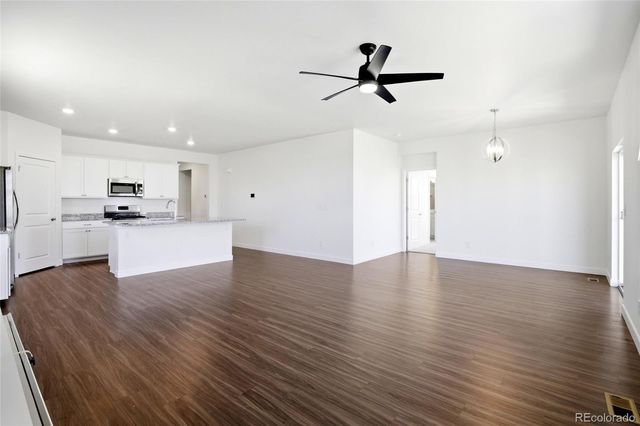 7471 E 157th Avenue, Thornton, CO 80602