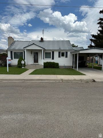 418 N 9TH ST, Montpelier, ID 83254