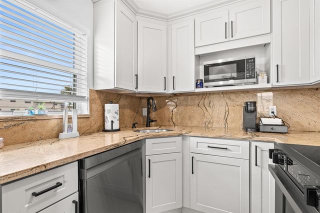 360 Monaco Court 360, Delray Beach, FL 33446