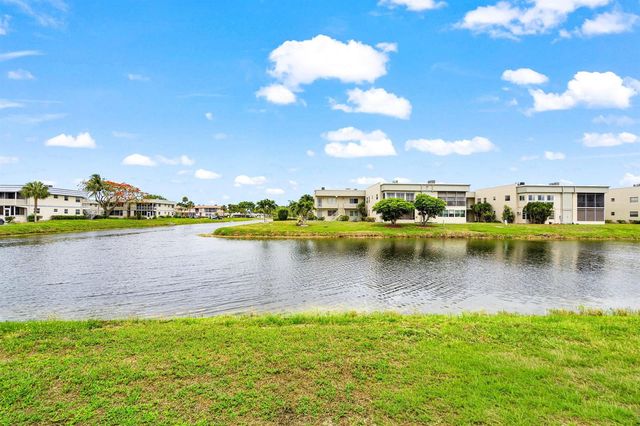 360 Monaco Court 360, Delray Beach, FL 33446