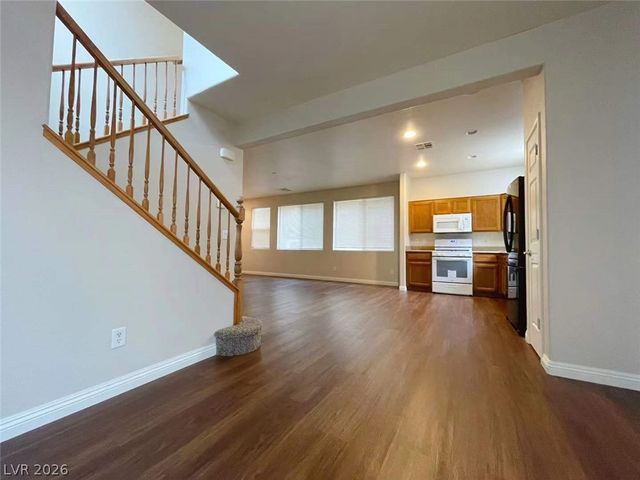 299 Trailing Putt Way, Las Vegas, NV 89148