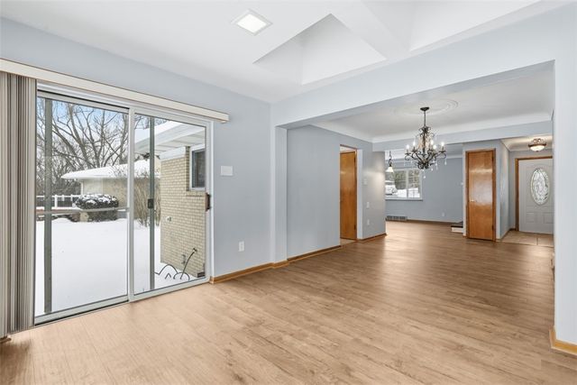 431 Colonial Dr, Monroeville, PA 15146