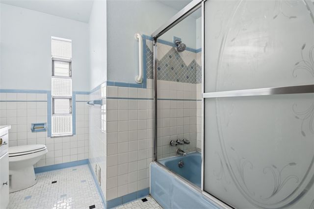 431 Colonial Dr, Monroeville, PA 15146