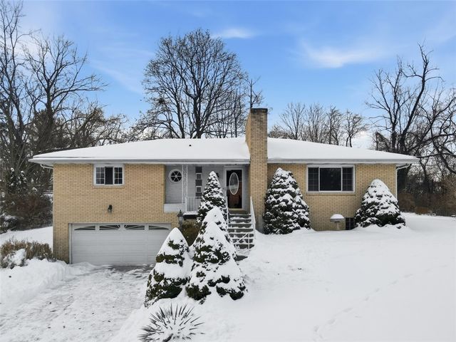 431 Colonial Dr, Monroeville, PA 15146