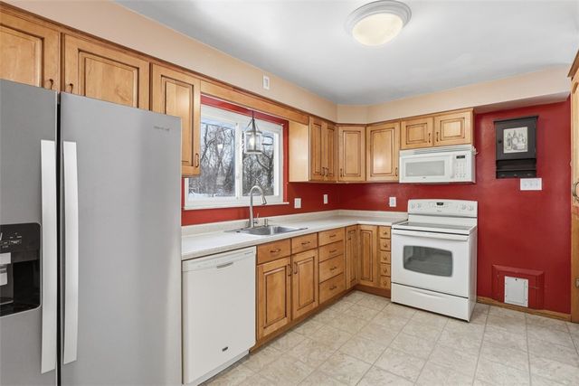 431 Colonial Dr, Monroeville, PA 15146