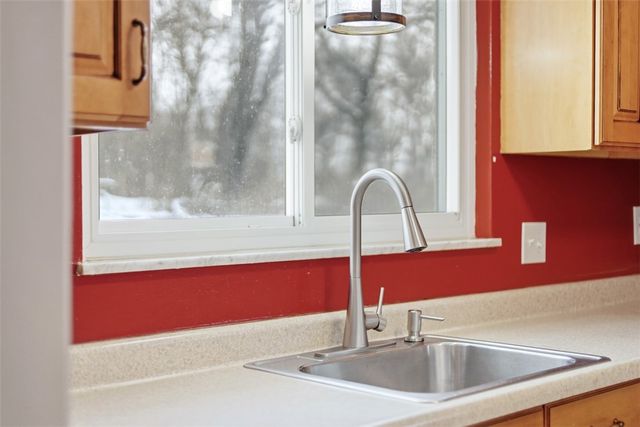 431 Colonial Dr, Monroeville, PA 15146