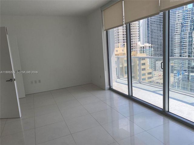 1060 S Brickell Ave 1709, Miami, FL 33131