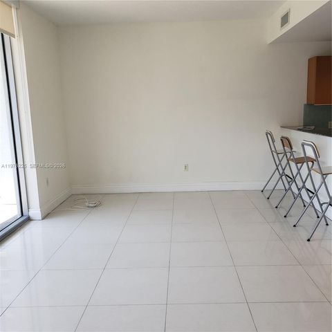 1060 S Brickell Ave 1709, Miami, FL 33131
