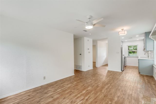 6804 Kenosha PASS B, Austin, TX 78749