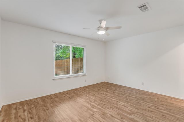 6804 Kenosha PASS B, Austin, TX 78749