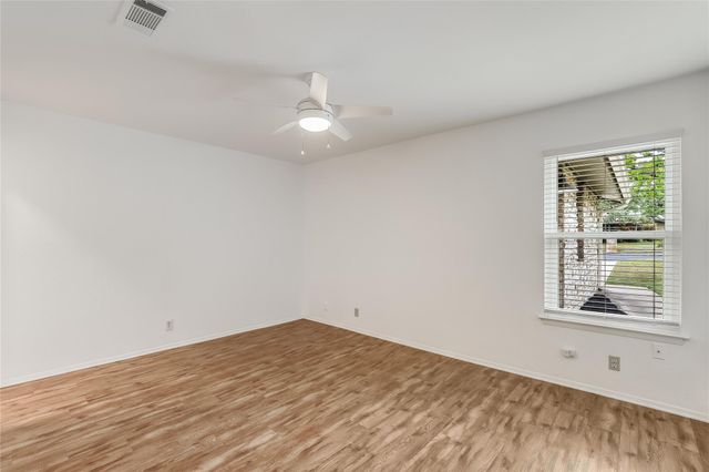 6804 Kenosha PASS B, Austin, TX 78749