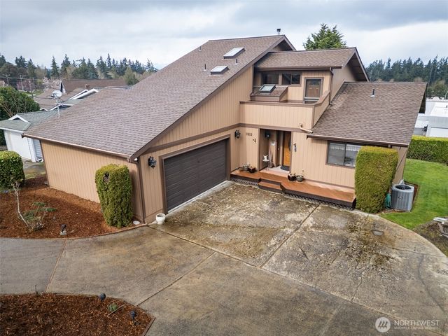 1813 E 3rd Street, Port Angeles, WA 98362