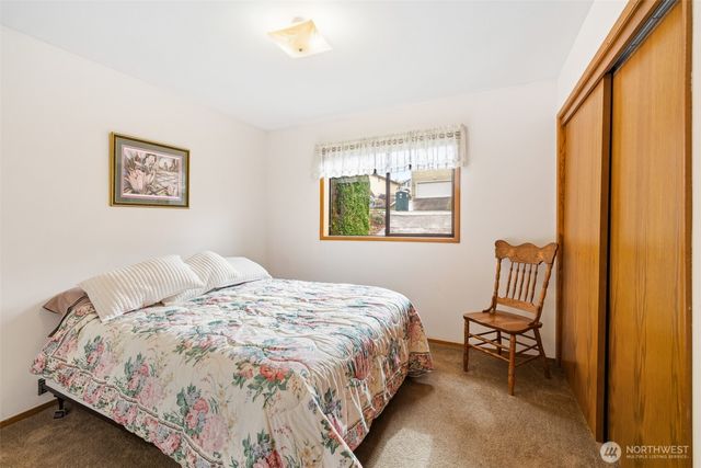 1813 E 3rd Street, Port Angeles, WA 98362